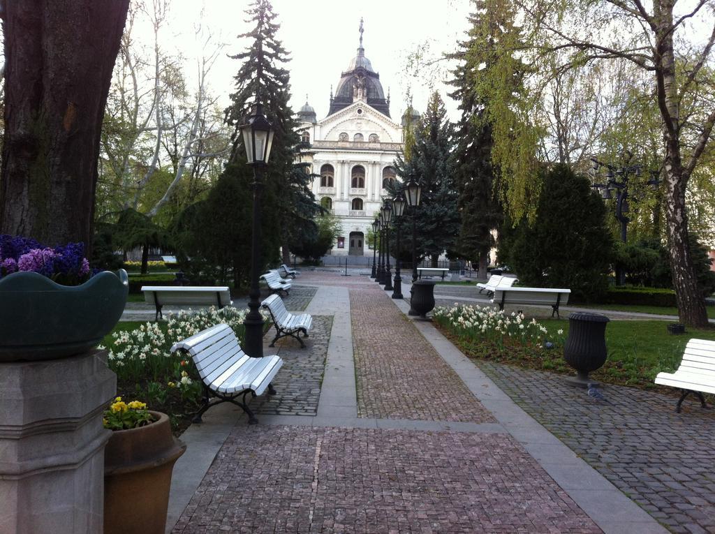 The Heart Of Kosice Apartment Exterior photo